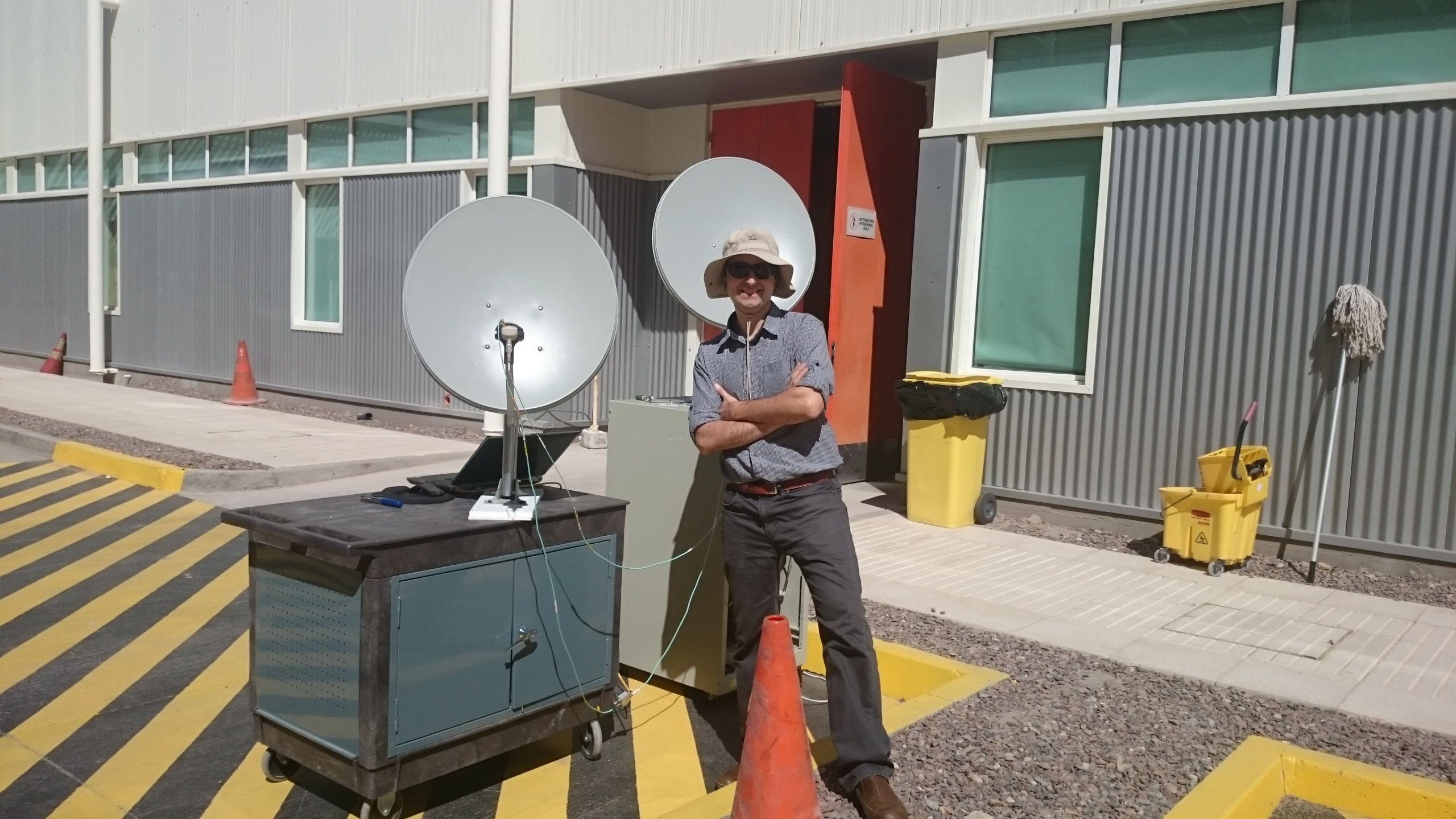 Preliminary testing of miniature for the educational interferometer.